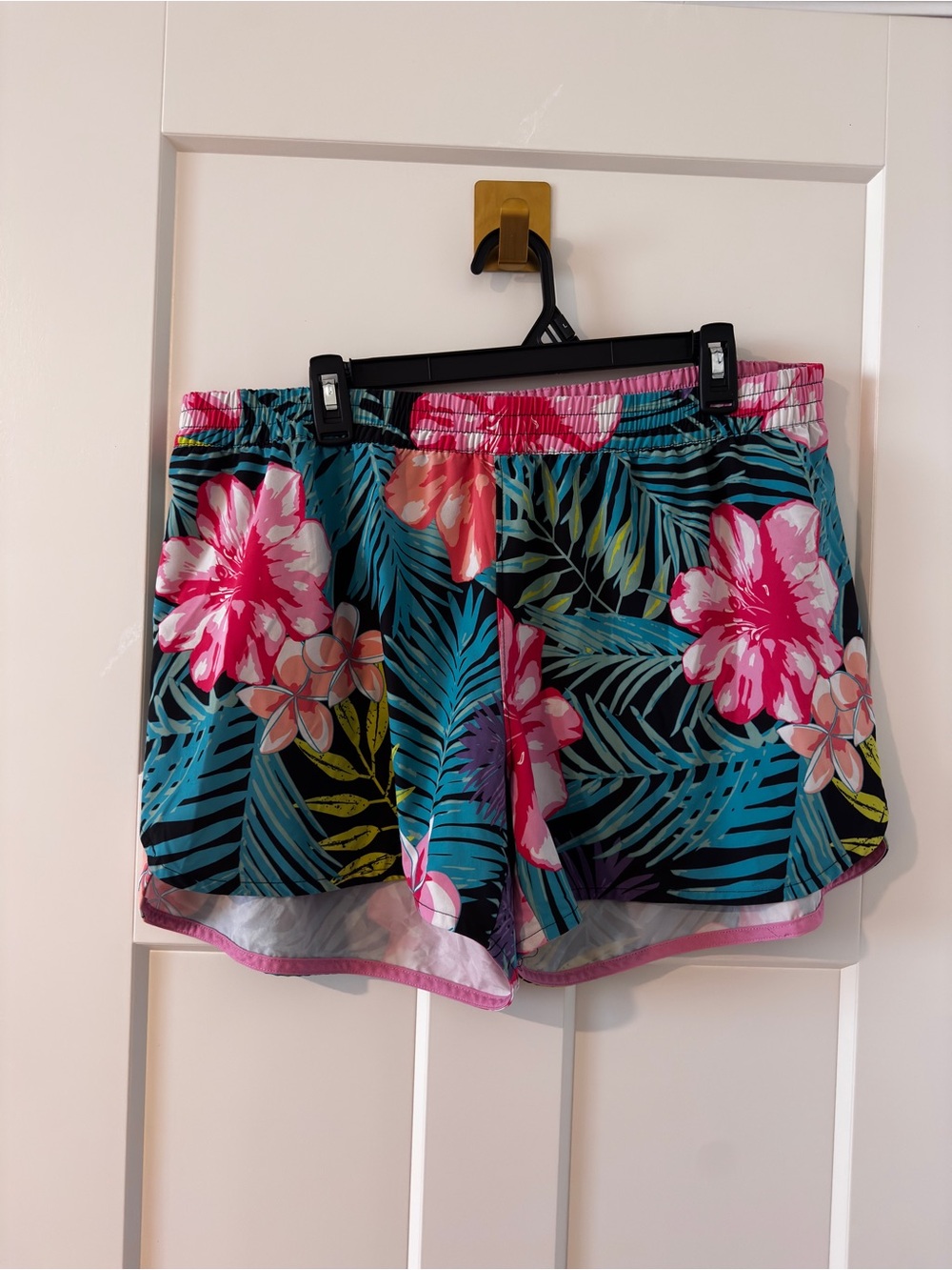 Tropical Floral Women’s Athletic Shorts - Pink/Teal sportsman XL swim